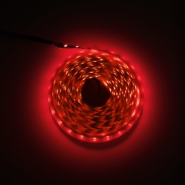 Rolka świecącej taśmy RGBW na kolor czerwony