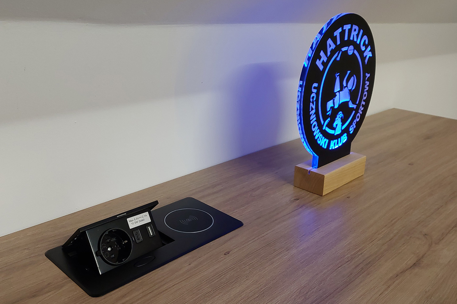 Gniazdo meblowe ZEOBOX